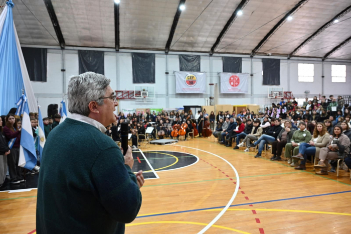 «ESTE ES UN EJEMPLO CONCRETO DE INDUSTRIALIZACIÓN LOCAL DE LA PRODUCCIÓN» «ESTE ES UN EJEMPLO CONCRETO DE INDUSTRIALIZACIÓN LOCAL DE LA PRODUCCIÓN»
