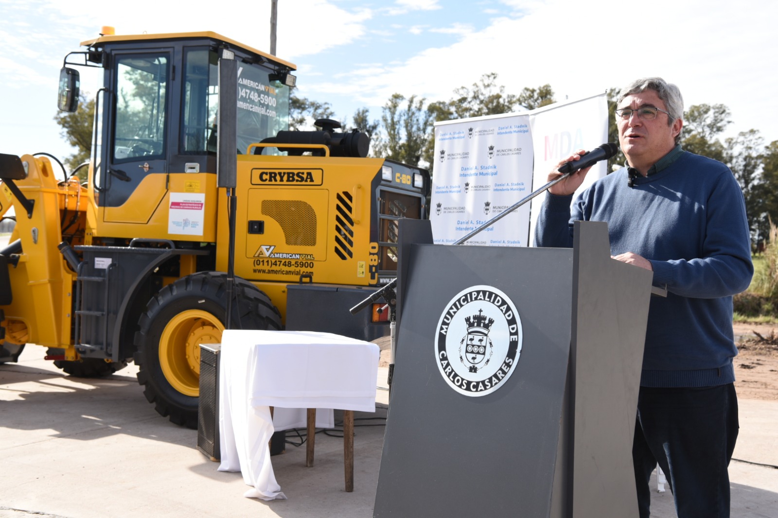 “EN ESTOS MOMENTOS DIFÍCILES TRABAJAMOS CODO A CODO, CON ACCIONES Y OBRAS CONCRETAS” “EN ESTOS MOMENTOS DIFÍCILES TRABAJAMOS CODO A CODO, CON ACCIONES Y OBRAS CONCRETAS”