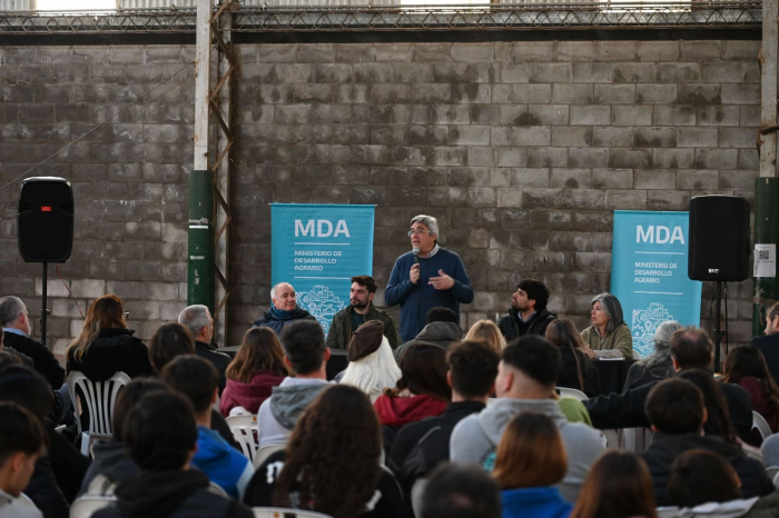 “MÁS DE 2.000 PRODUCTORES PARTICIPAN DEL PROGRAMA DESARROLLO RURAL BONAERENSE» “MÁS DE 2.000 PRODUCTORES PARTICIPAN DEL PROGRAMA DESARROLLO RURAL BONAERENSE»