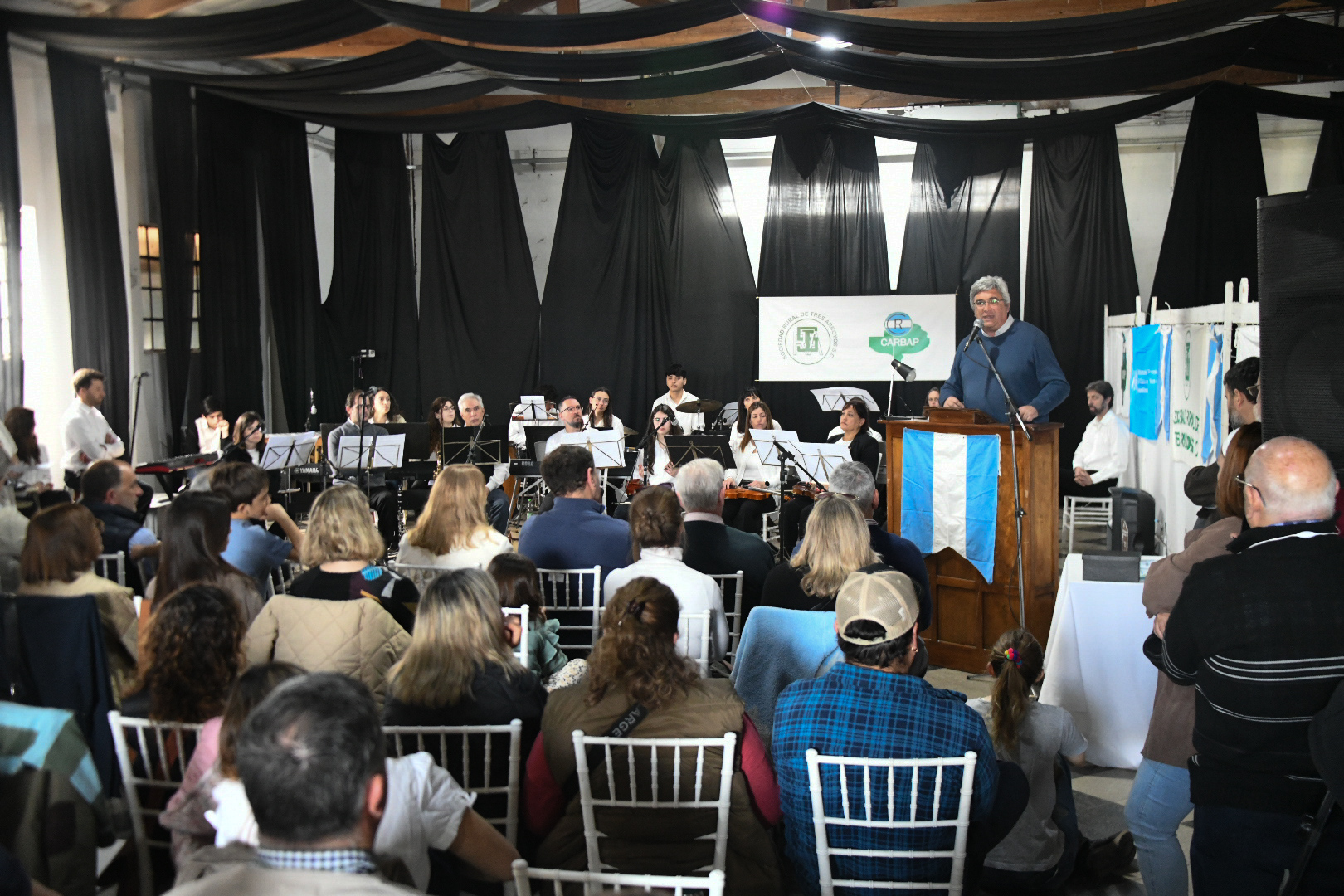 JAVIER RODRÍGUEZ INAUGURÓ LA 168º EXPOSICIÓN GANADERA DE TRES ARROYOS Y PARTICIPÓ DE LA 60º EXPO RURAL DE CORONEL DORREGO