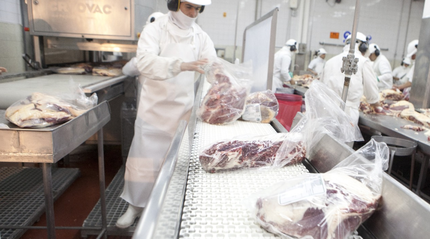 EL CONSUMO DE LAS PRINCIPALES CARNES CRECIÓ 3,6% EN ARGENTINA
