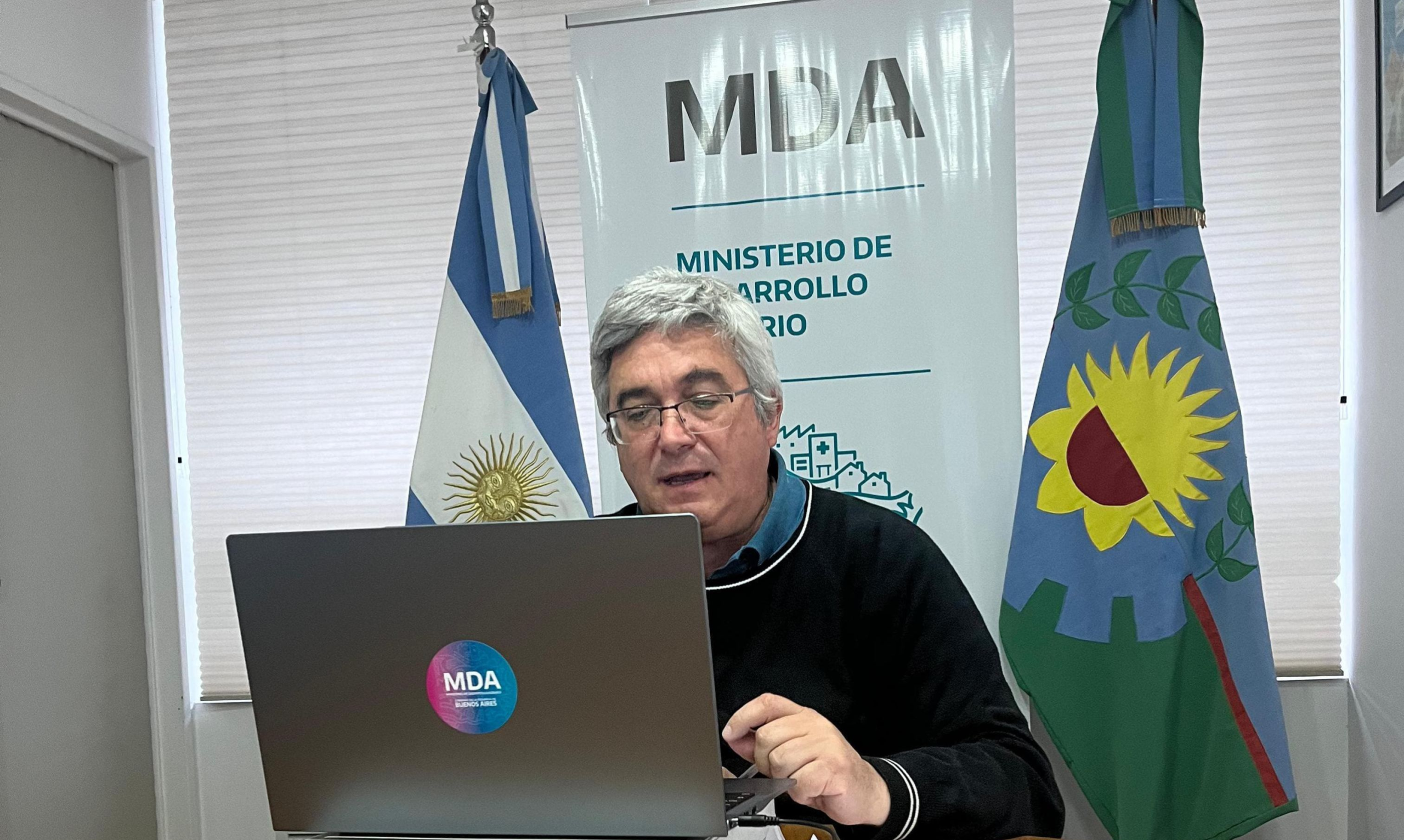 JAVIER RODRÍGUEZ: “LANZAMOS LA CUARTA EDICIÓN DEL PROGRAMA MI PRIMERA COLMENA, CON EL OBJETIVO DE INCORPORAR 300 NUEVOS PRODUCTORES APÍCOLAS”