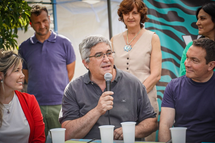 “EN CANTIDAD Y CALIDAD, LA PBA ES LA PRINCIPAL PRODUCTORA DE FRUTILLAS DEL PAÍS” “EN CANTIDAD Y CALIDAD, LA PBA ES LA PRINCIPAL PRODUCTORA DE FRUTILLAS DEL PAÍS”